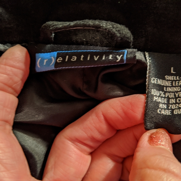 🎇2/$15🎇 Vintage Black Suede Blazer - Picture 5 of 8